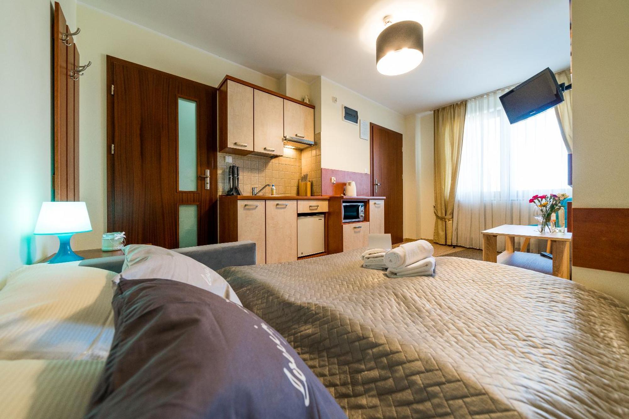 Villa Martii - Komfortowe Apartamenty Z Aneksami Kuchennymi - Spokojna Okolica, Blisko Plazy Władysławowo エクステリア 写真