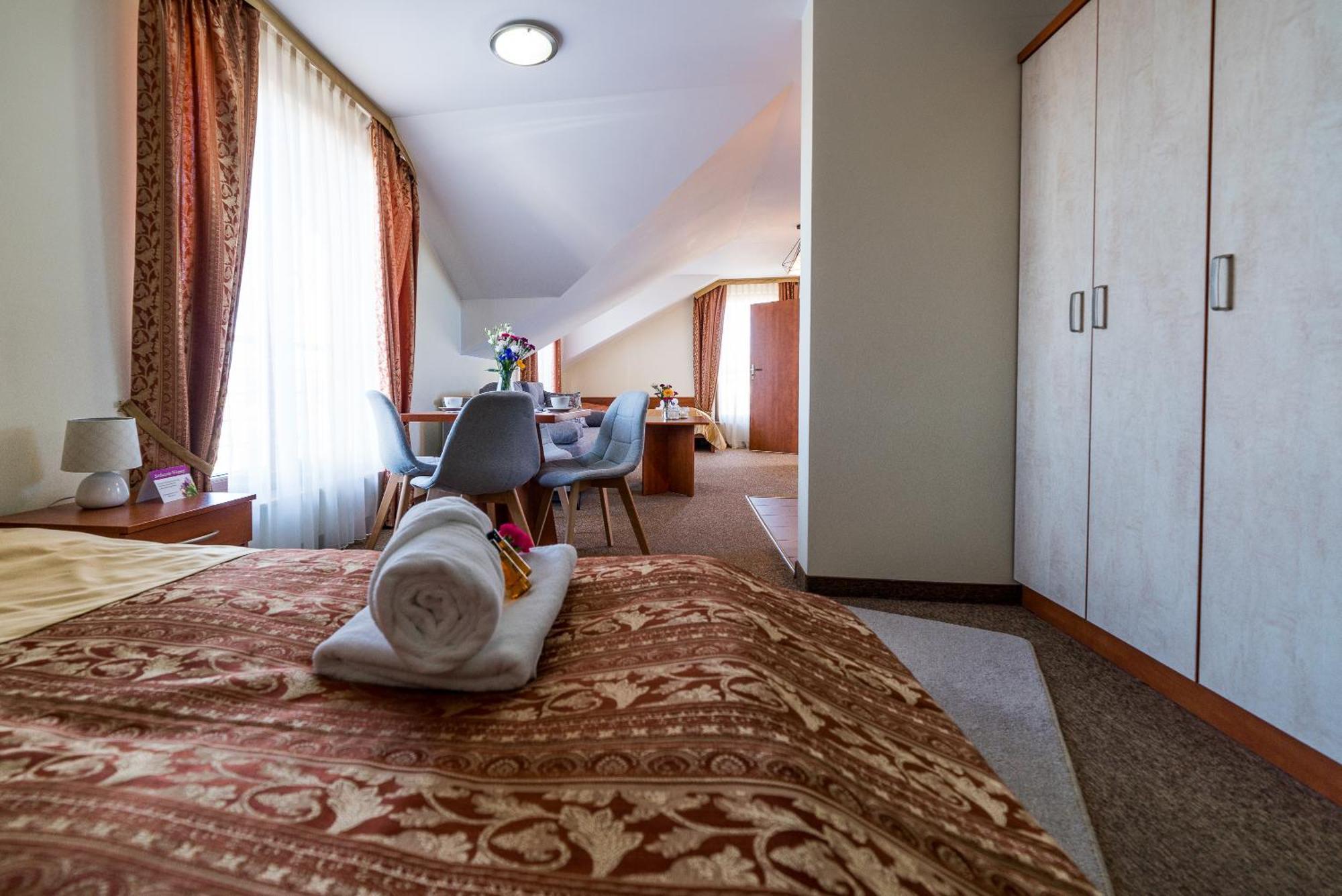 Villa Martii - Komfortowe Apartamenty Z Aneksami Kuchennymi - Spokojna Okolica, Blisko Plazy Władysławowo エクステリア 写真