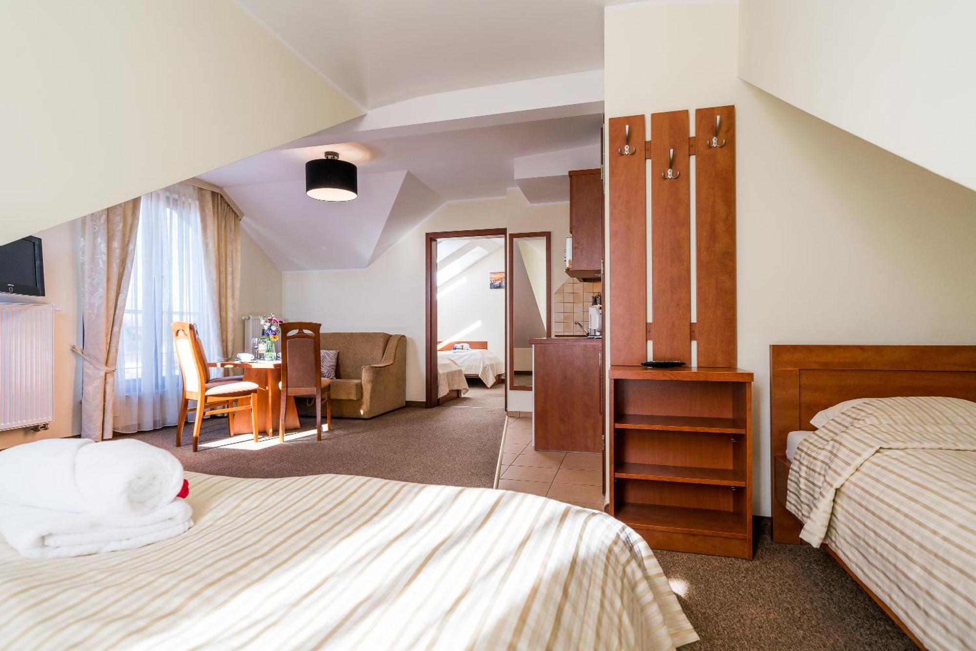 Villa Martii - Komfortowe Apartamenty Z Aneksami Kuchennymi - Spokojna Okolica, Blisko Plazy Władysławowo エクステリア 写真