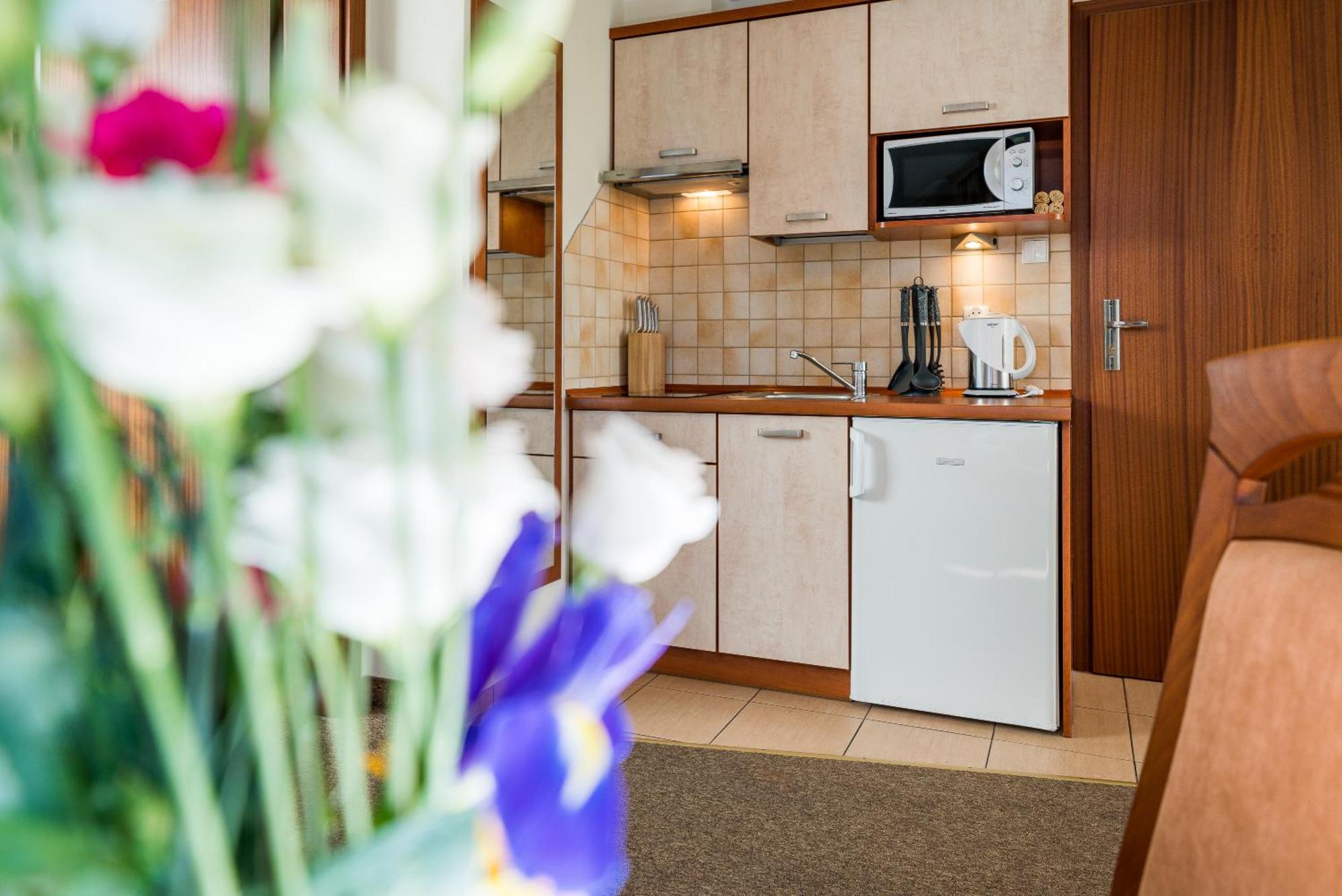 Villa Martii - Komfortowe Apartamenty Z Aneksami Kuchennymi - Spokojna Okolica, Blisko Plazy Władysławowo エクステリア 写真