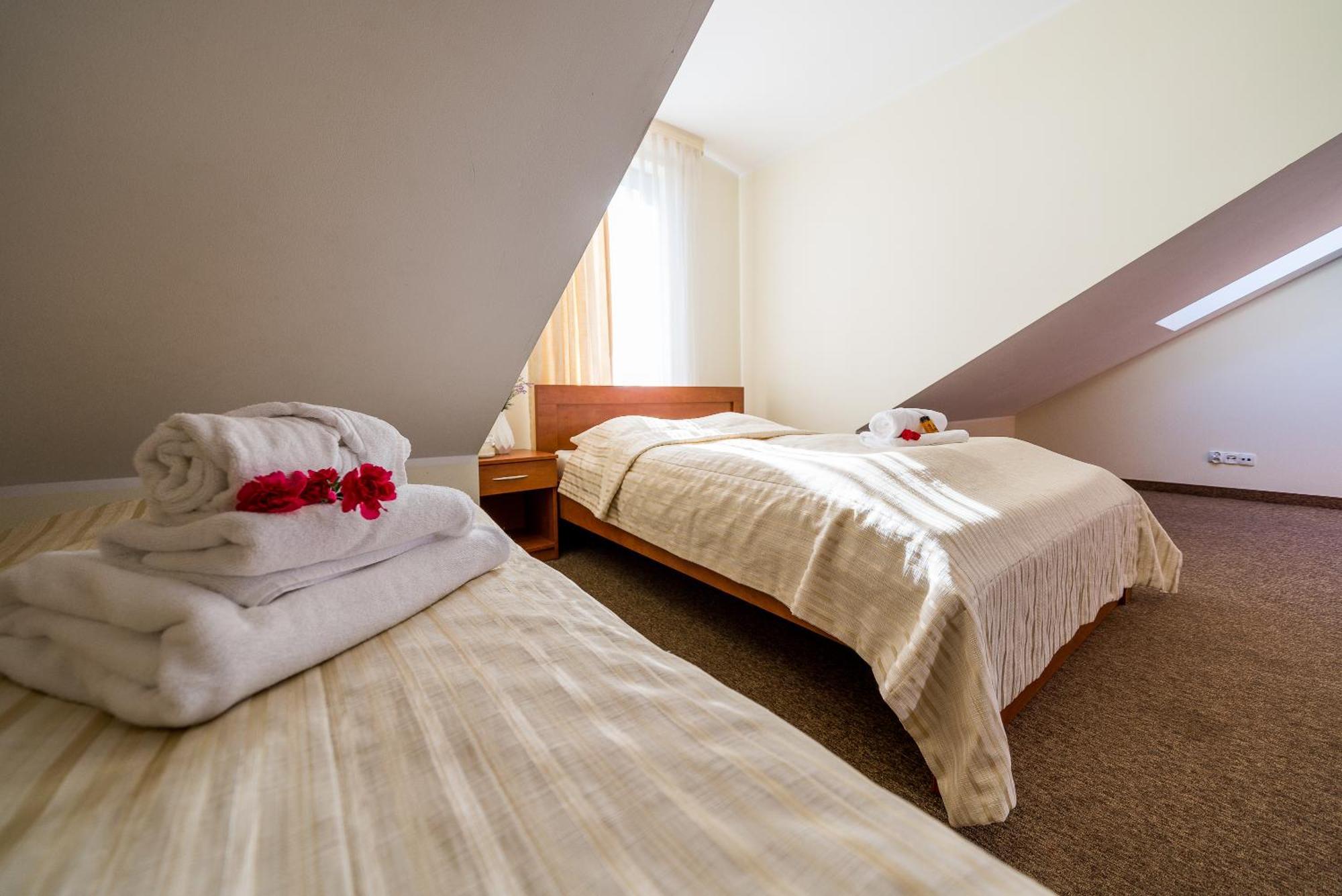 Villa Martii - Komfortowe Apartamenty Z Aneksami Kuchennymi - Spokojna Okolica, Blisko Plazy Władysławowo エクステリア 写真