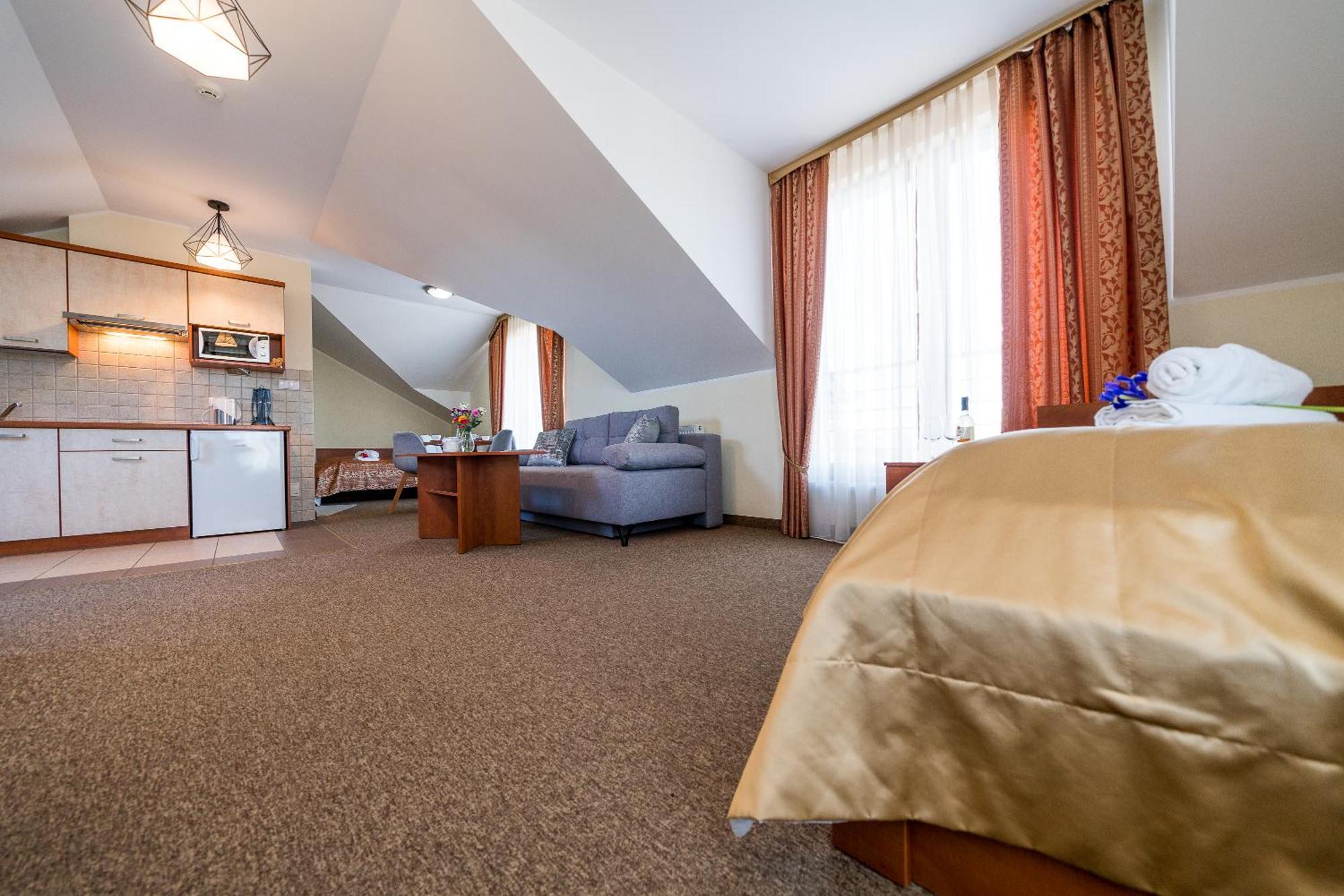 Villa Martii - Komfortowe Apartamenty Z Aneksami Kuchennymi - Spokojna Okolica, Blisko Plazy Władysławowo エクステリア 写真