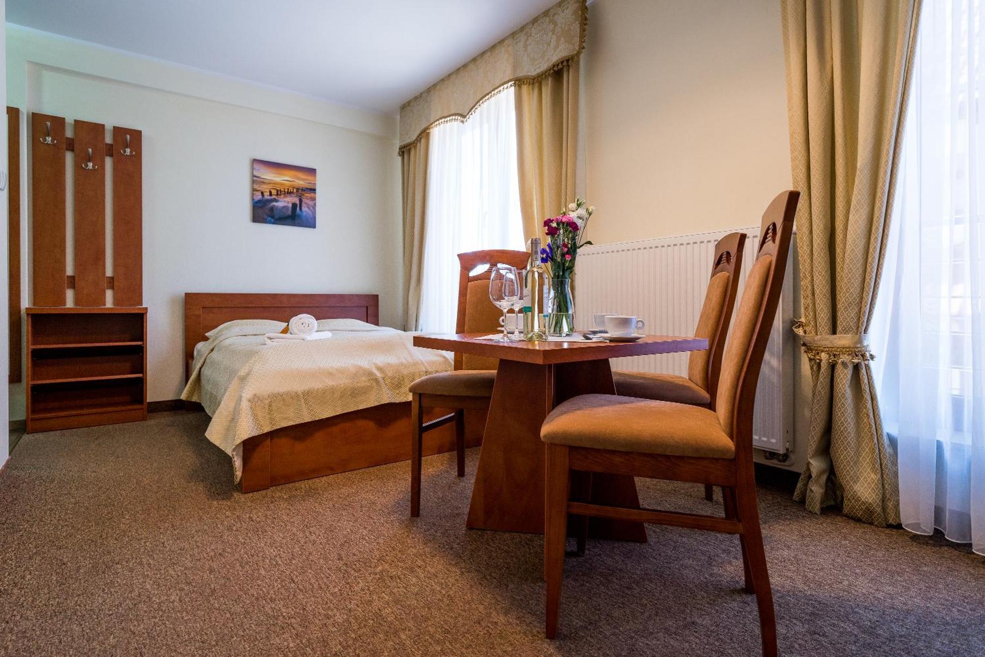 Villa Martii - Komfortowe Apartamenty Z Aneksami Kuchennymi - Spokojna Okolica, Blisko Plazy Władysławowo エクステリア 写真
