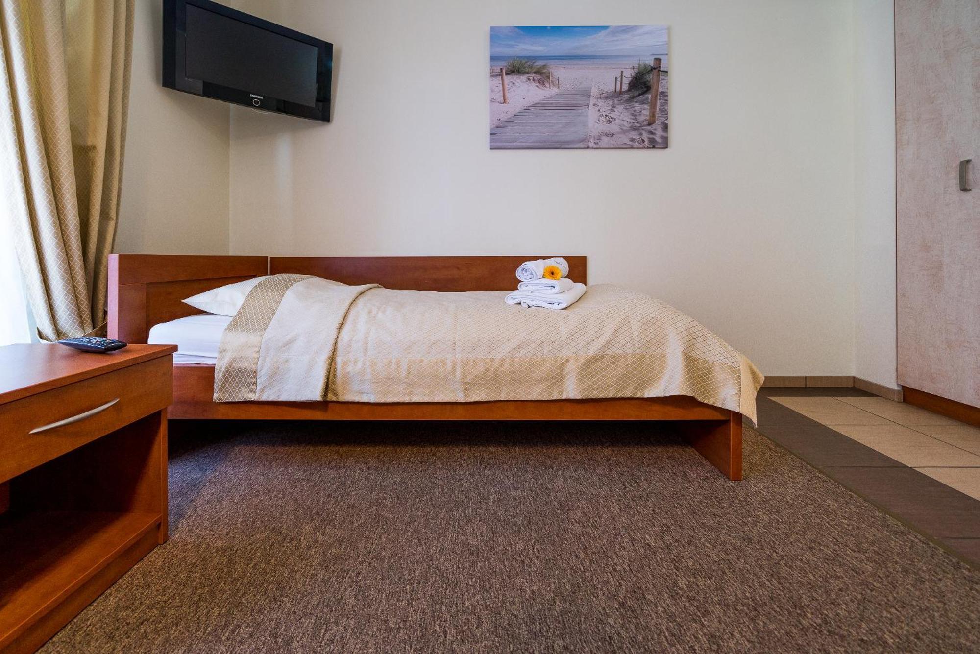 Villa Martii - Komfortowe Apartamenty Z Aneksami Kuchennymi - Spokojna Okolica, Blisko Plazy Władysławowo エクステリア 写真