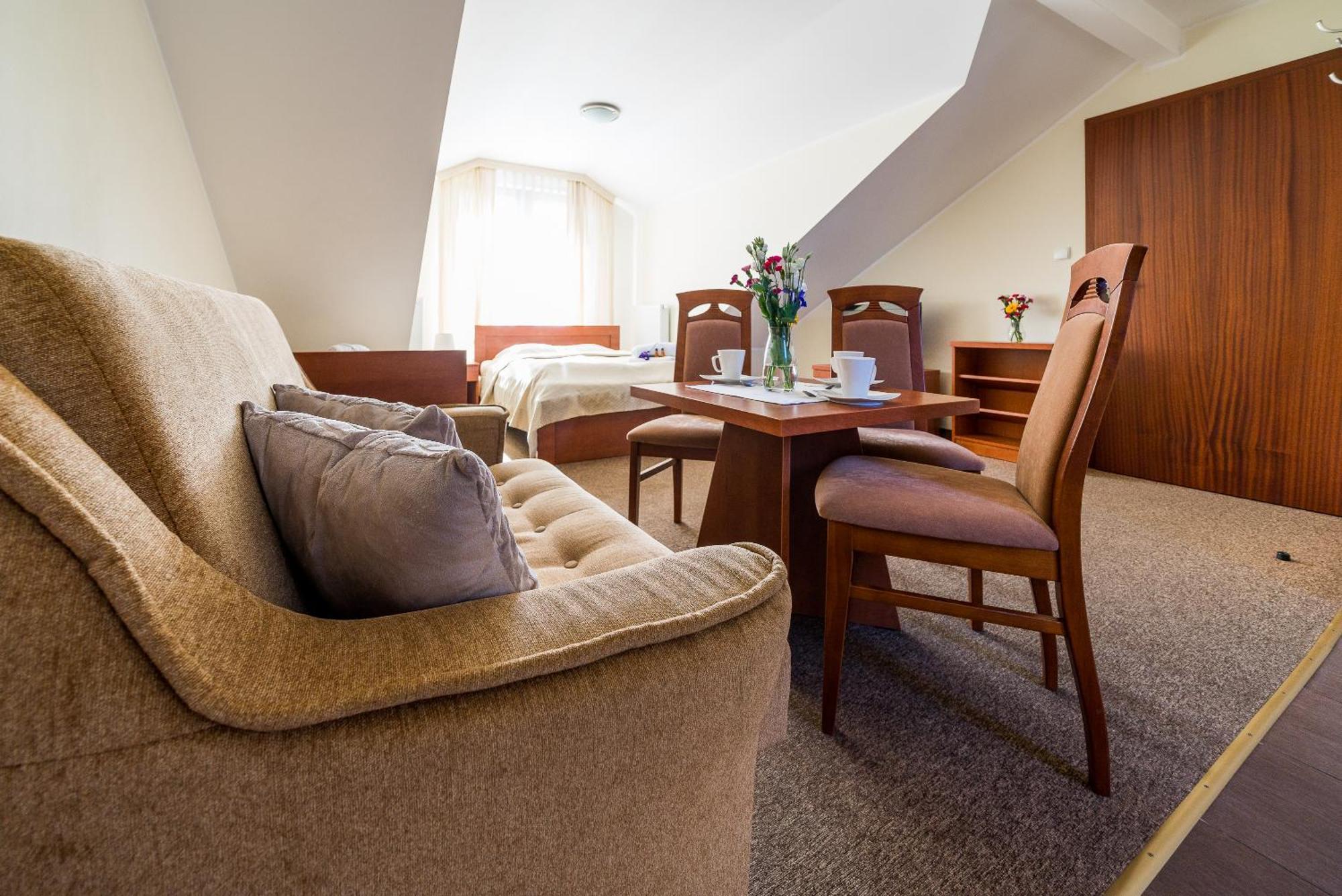 Villa Martii - Komfortowe Apartamenty Z Aneksami Kuchennymi - Spokojna Okolica, Blisko Plazy Władysławowo エクステリア 写真